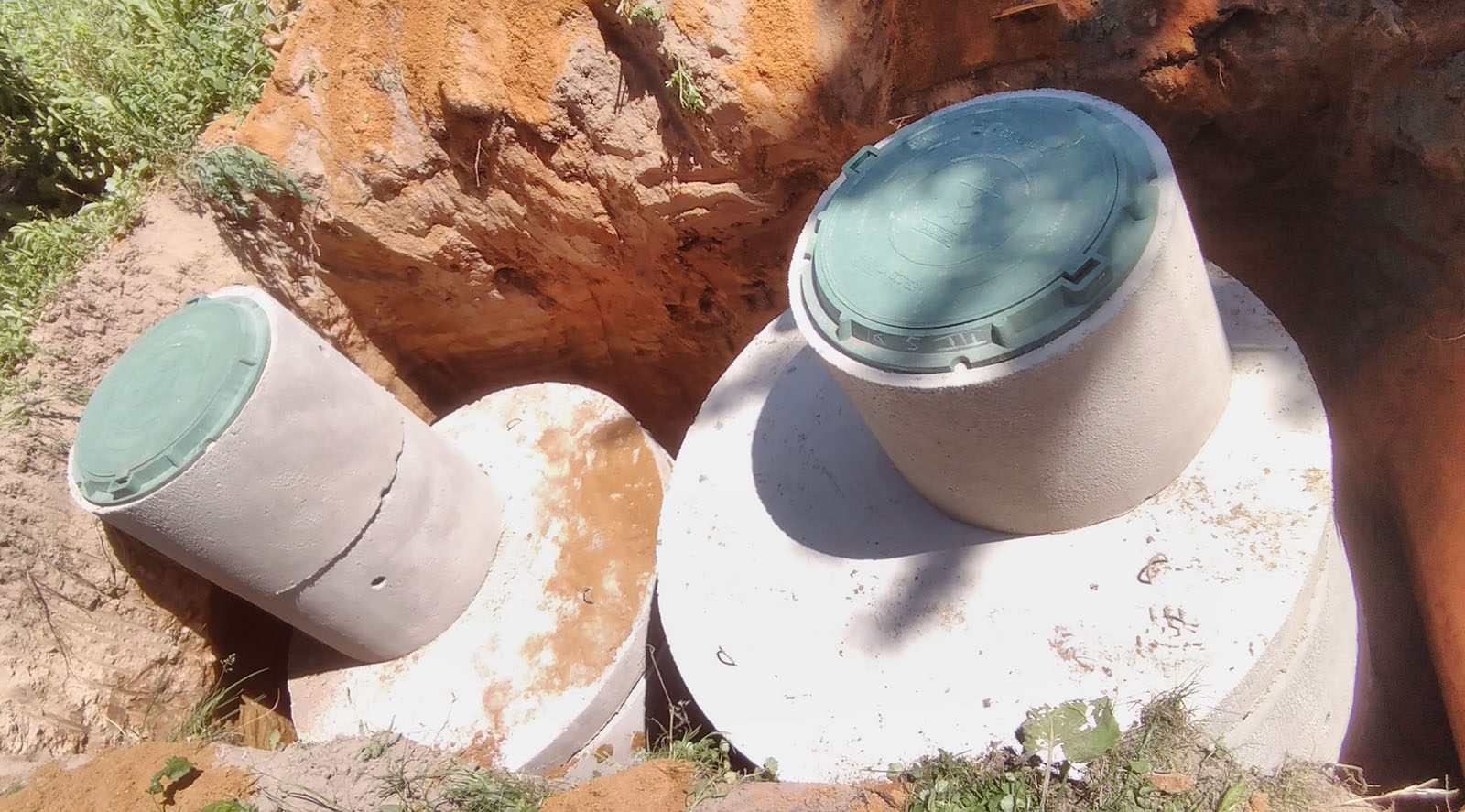 Монтаж наружной канализации в частном доме